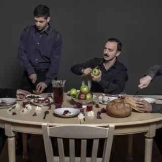 Είδαμε το Καλά Εσύ Σκοτώθηκες Νωρίς – Κριτική της Παράστασης