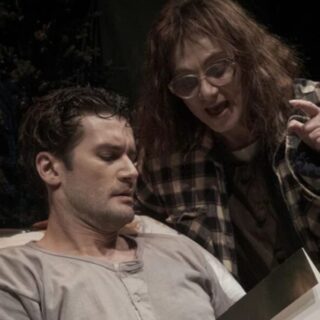 Είδαμε το “Misery” στο Θέατρο Άνεσις – Κριτική της Παράστασης