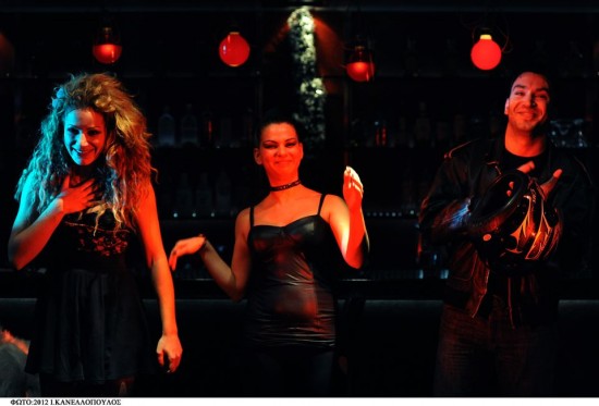 ΑΚΟΥΩ ΦΩΝΕΣ στο BAR THEATER ΤΕΤΑΡΤΗ 26/6 ΚΑΙ ΤΕΤΑΡΤΗ 3/7